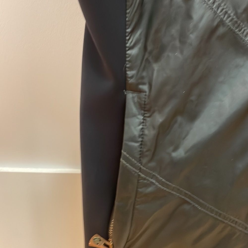 Post Card Jacket - Picture 3 of 8